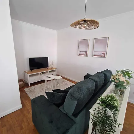 Refugio Tranquilo Perto De Paredes Apartamento Bitaraes