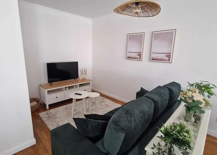 Refugio Tranquilo Perto De Paredes 아파트 Bitaraes